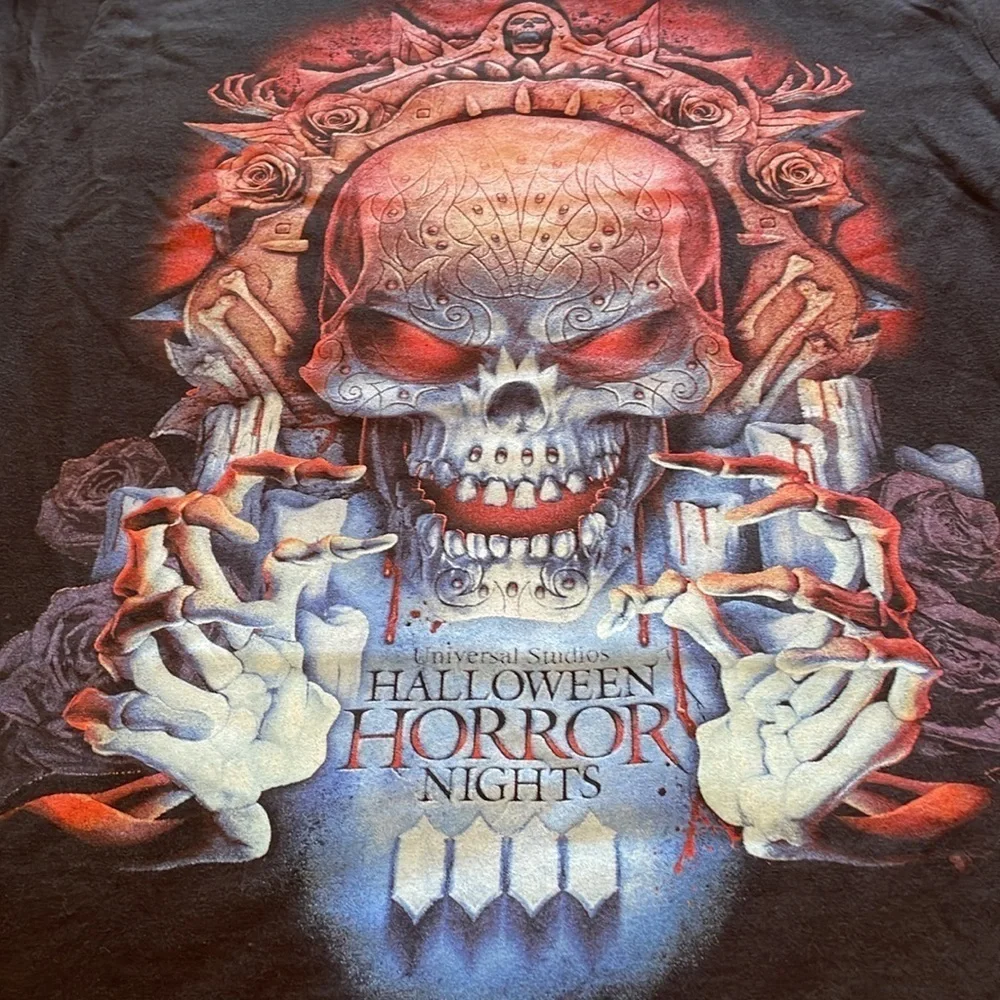 NWT Hot Topic Universal Halloween Horror Nights Menacing Skull Tee Bundle 4pc